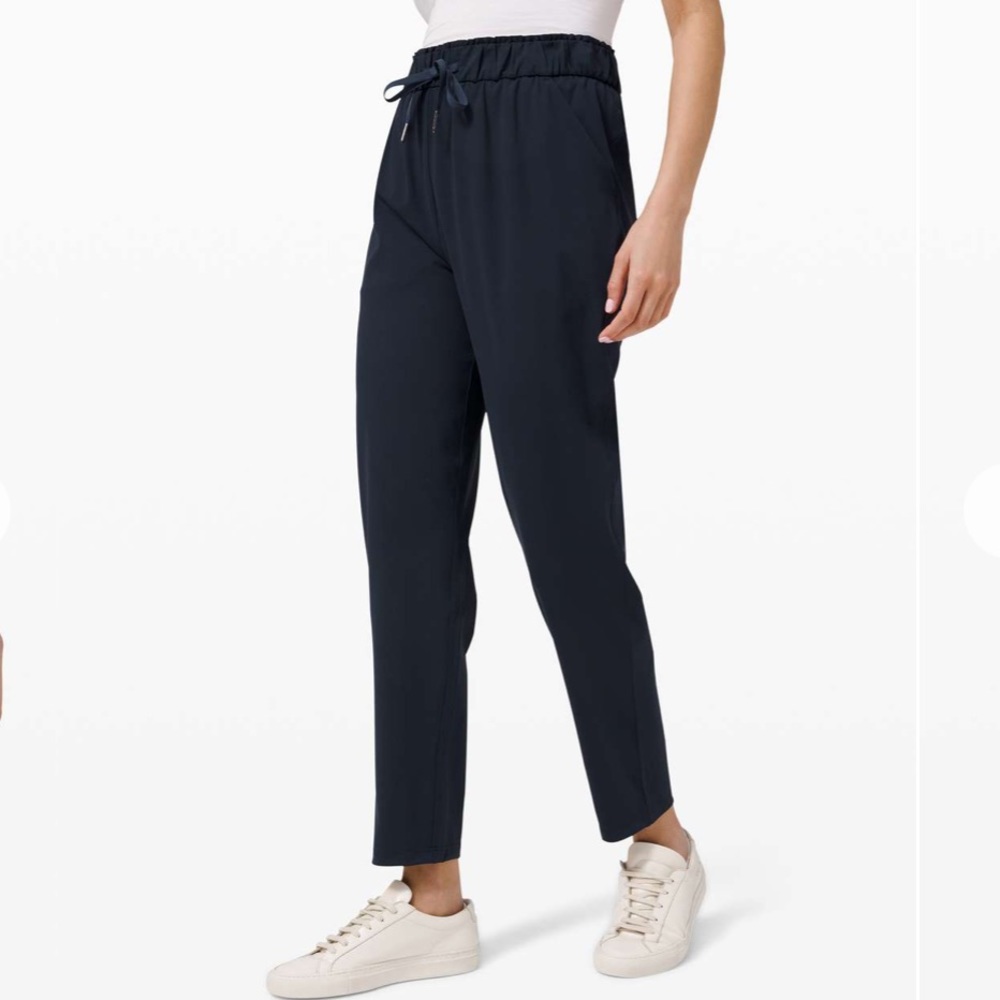 Lululemon Keep Moving Stretch High Rise 7/8 True Navy